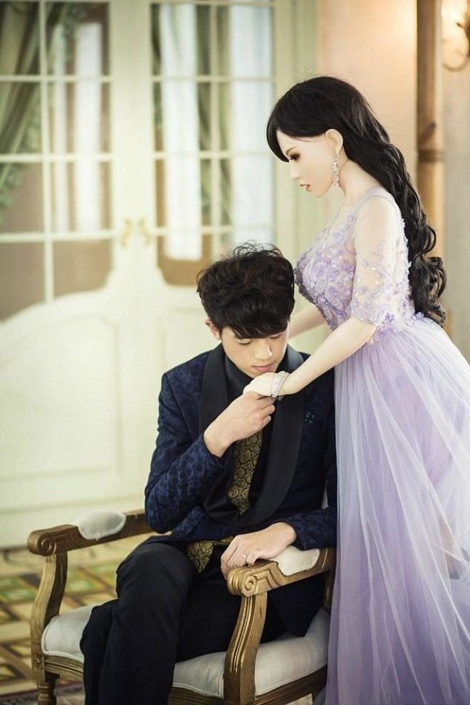 Почему 28летний китаец женился на кукле