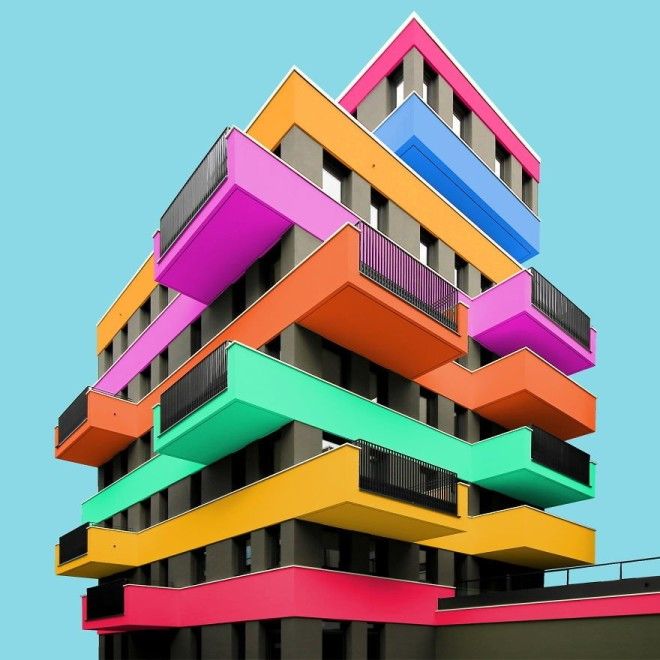 I Got Bored By The Gray Cityscape Of Berlin So I Started To Colorize Buildings With Photoshop