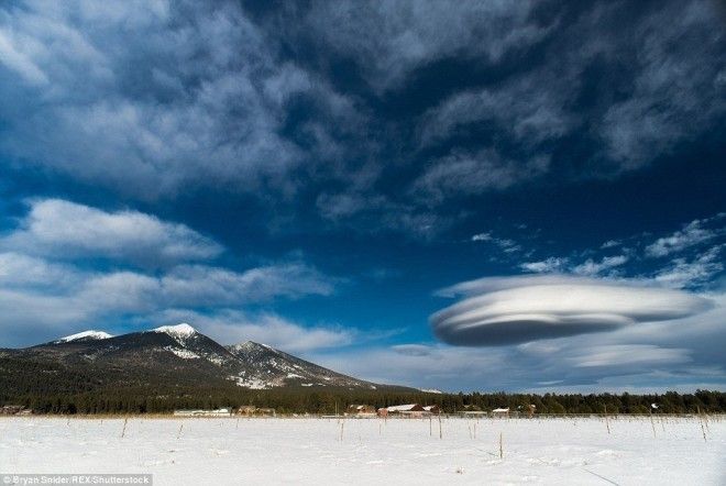 Лентикулярные облака, которые можно принять за НЛО