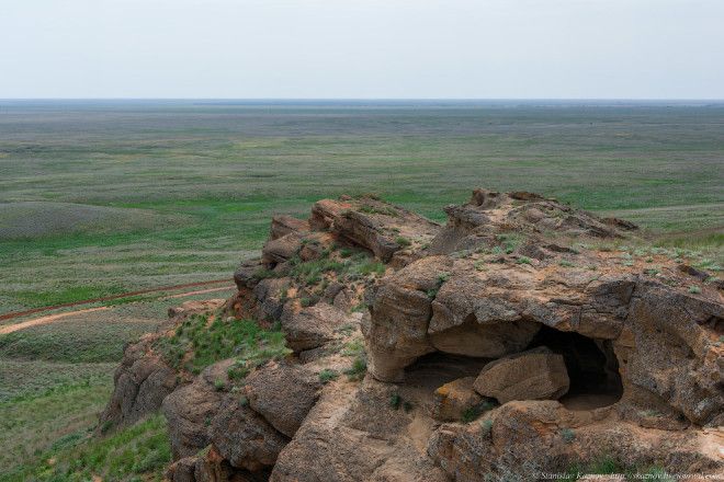 Удивительная гора Большое Богдо