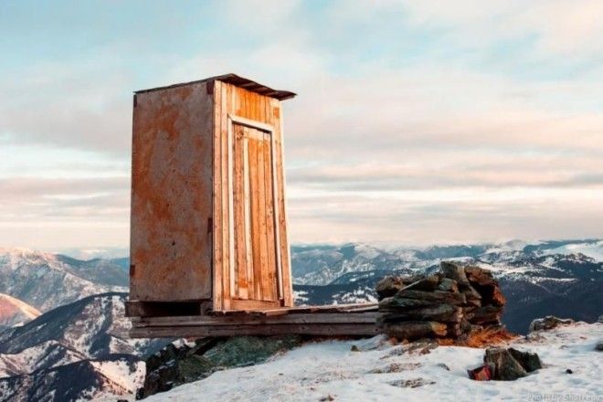 туалет на метеостанции КараТюрек на Алтае