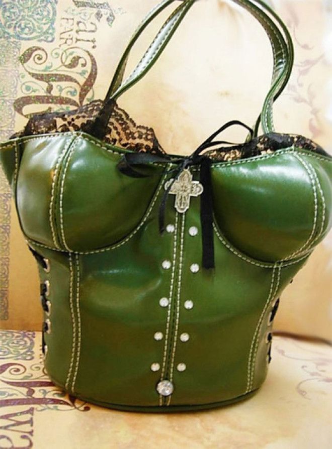 Форма и конструкция современных сумок может повергнуть в шок девушки, женская сумочка, женщины, прикол, юмор