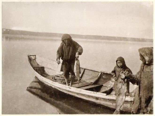 Юраки (ныне вымершая народность) у села Гольчиха на Енисее россия, рыбаки, фото