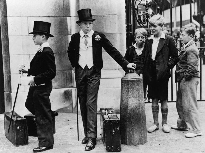 Картинки по запросу 1930s england social class
