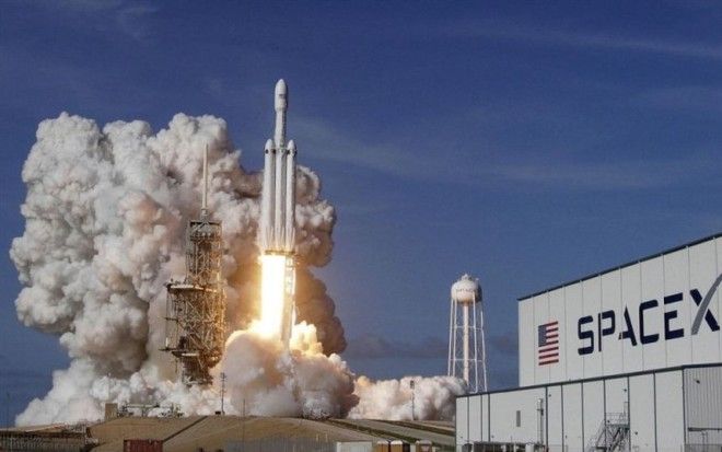 Запуск Falcon Heavy