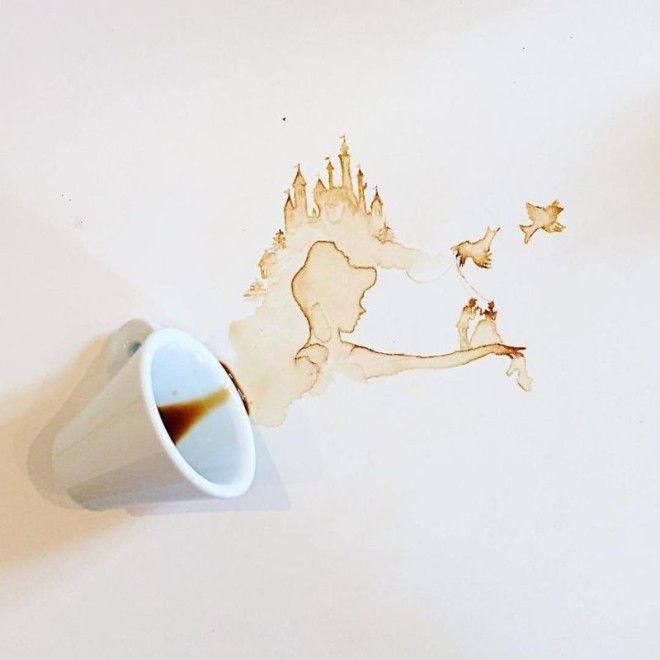 Восхитительные рисунки на пролитом кофе