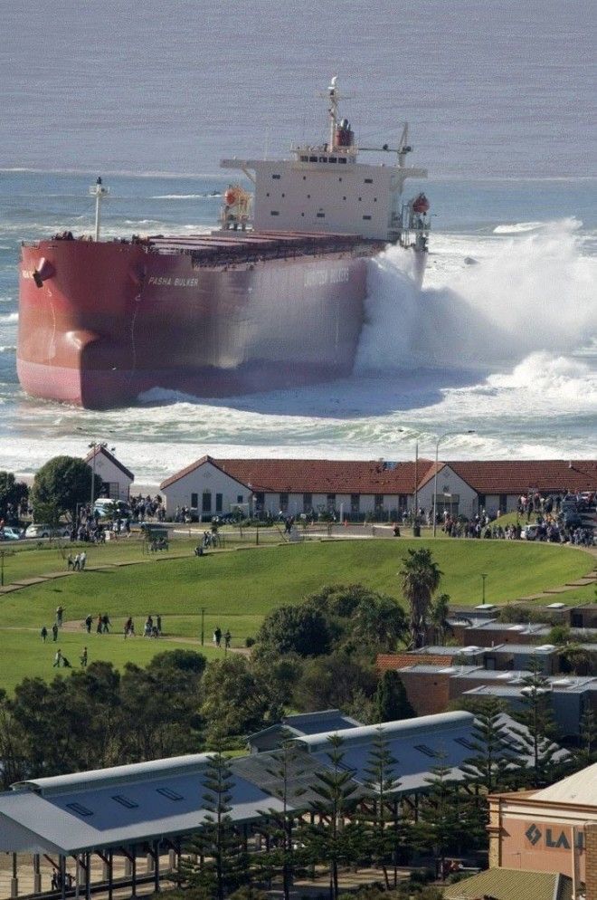 Сравните размеры зданий и севшего на мель танкера в мире, вещи, размер, удивительно, фото