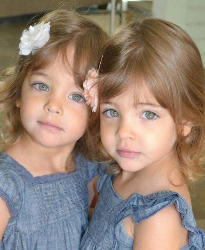 Самые красивые близнецы в мире