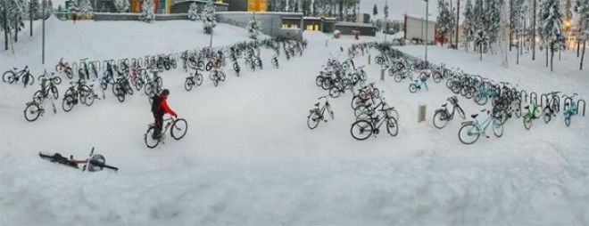 Финские школьники ездят в школу на велосипедах при температуре 17 C