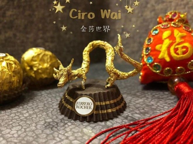 Китаец создает мини-скульптуры из фантиков конфет