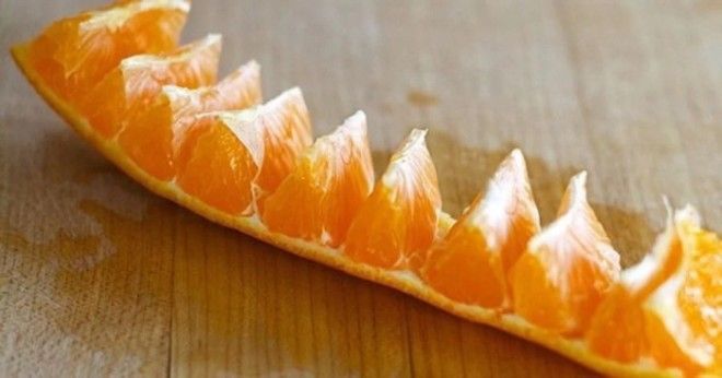 Нарезать апельсин можно не только красиво но еще и удобно Фото quicksilverscoopwhoopcom