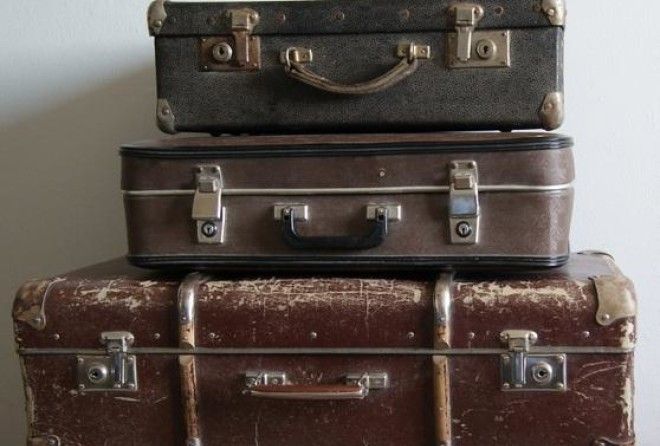 Иногда старый чемодан, найденный дома или на блошином рынке, может содержать в себе целый мир! 