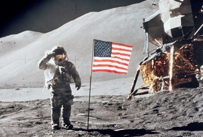 Оказывается, после «триумфального возвращения» американцев на Луну, они больше не намерены её покидать!